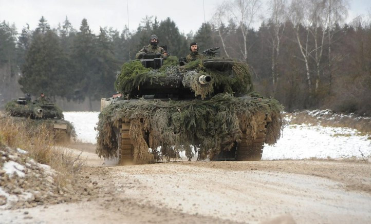 Первые польские танки Leopard 2 уже прибыли в Украину, — министр обороны Польши