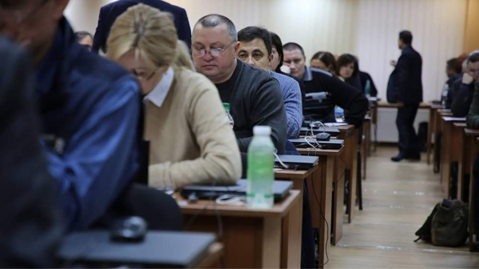 Большая Палата ВС решила, что спор об обязательствах ВККС внести изменения в нормативные акты по квалифоценированию не подлежит судебному разбирательству