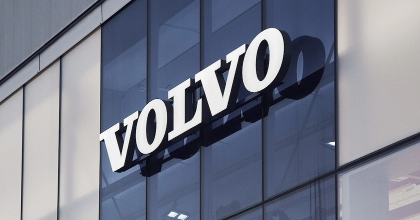 Volvo уволит 1300 офисных сотрудников для сокращения расходов