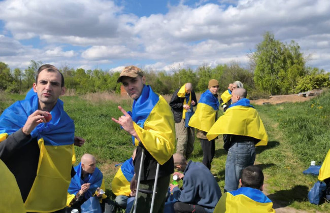 Україна повернула з полону 45 захисників «Азовсталі», фото