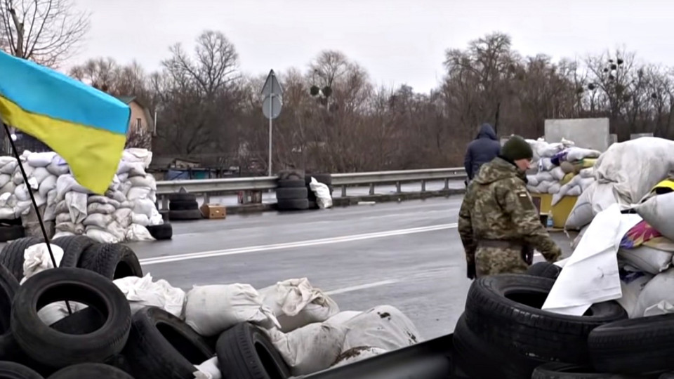 Чоловік зберігав вдома автомати АК-74, гранати і патрони: Верховний Суд вирішив, що його дії слід розцінювати як крайню необхідність