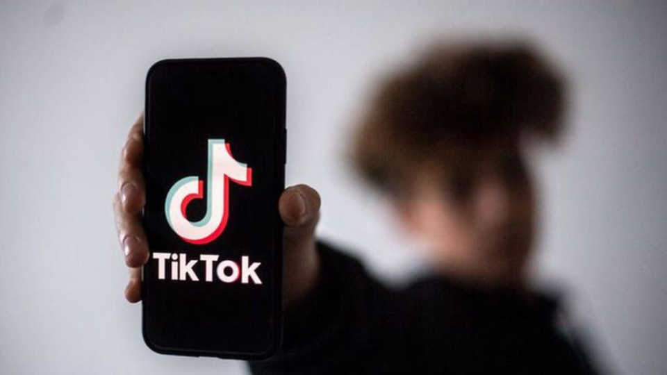 У TikTok поширюють згенеровані штучним інтелектом відео, де вбиті діти описують власну смерть