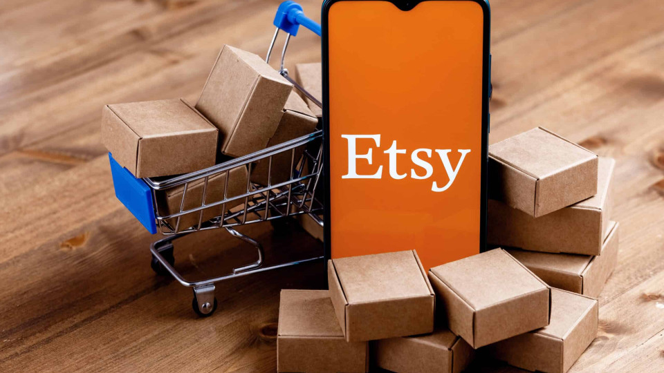 В Украине стартовал пробный период работы платежной системы Etsy Payments