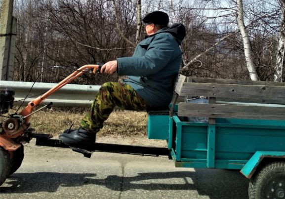 Суд покарав водія мотоблока, який запропонував хабар поліцейському