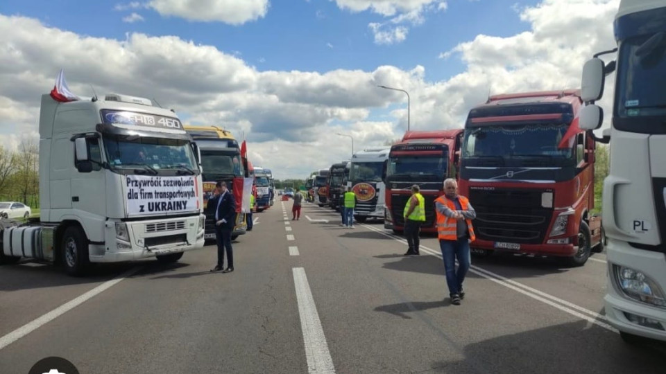 Польские перевозчики планируют протестовать: что требуют от Украины