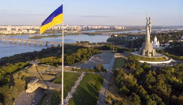 Киев лучше только за Карачи: у топ-100 брендов городов украинская столица заняла предпоследнее место