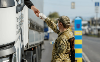 Был внесен в систему «Шлях» как водитель, но нервничал и не смог объяснить содержимое груза, - суд рассмотрел дело об отказе в пересечении границы