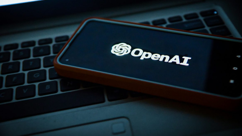 OpenAI запретила использовать ее инструменты ИИ в политических кампаниях и предвыборной гонке