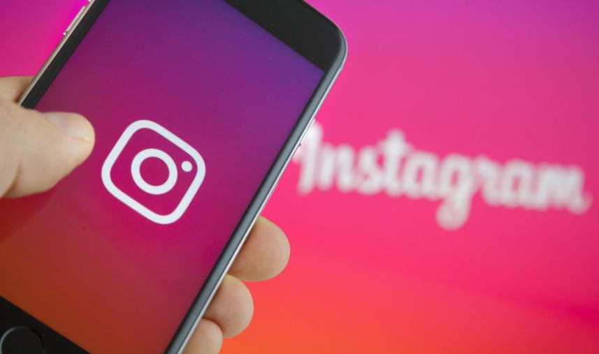 Instagram будет ночью посылать подросткам сообщения о том, что пора спать