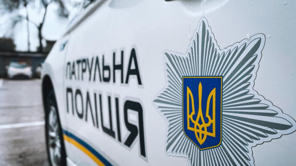 У підвалі багатоповерхівки у Києві чоловік виявив вибухонебезпечну знахідку: фото