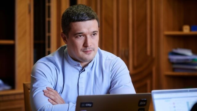 Розмитнення авто, онлайн-шлюб та сервіси для ветеранів: Михайло Федоров анонсував нові послуги у «Дії»