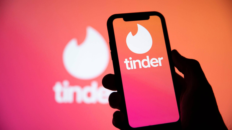 Угроза мошенничества с использованием искусственного интеллекта: Tinder усиливает верификацию пользователей