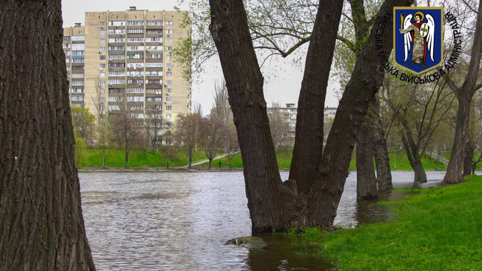 В Киеве и области возможны резкие колебания уровней воды в Днепре