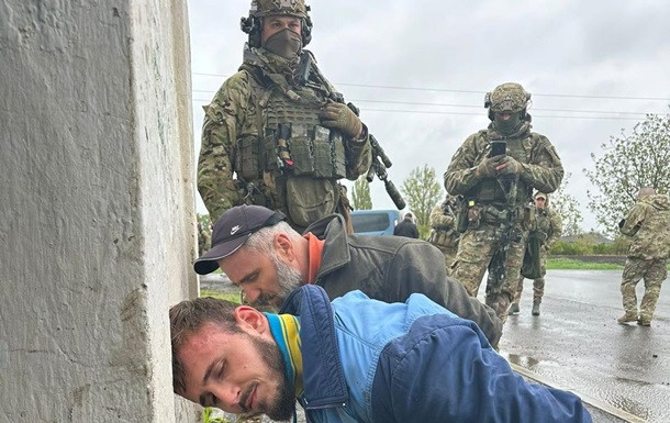 Подозреваемых в расстреле полицейского в Винницкой области оставили под стражей