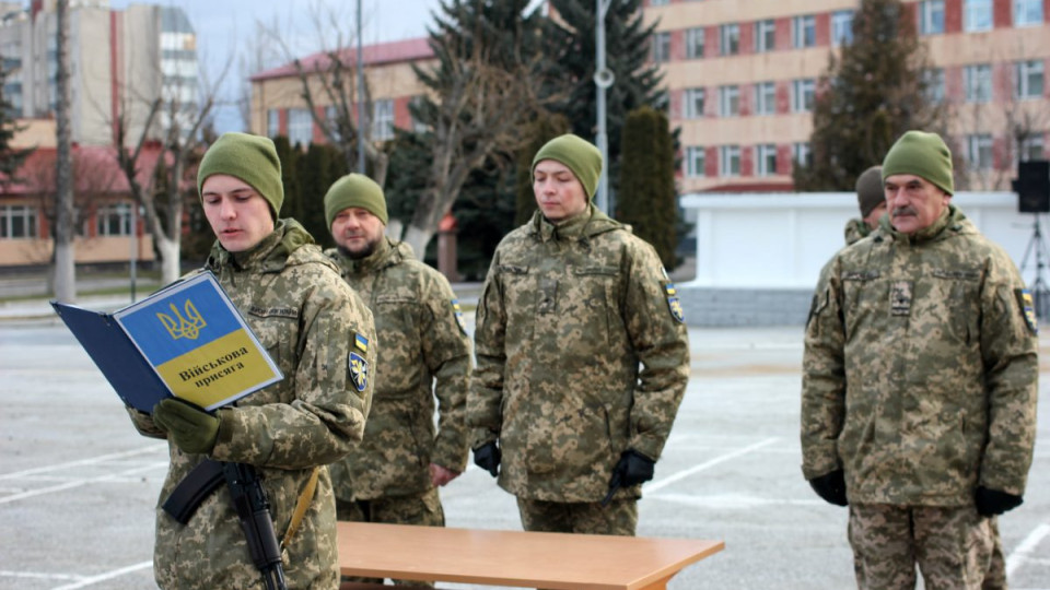 Уряд опублікував Порядок проведення базової загальновійськової підготовки громадян України, які здобувають вищу освіту, та поліцейських