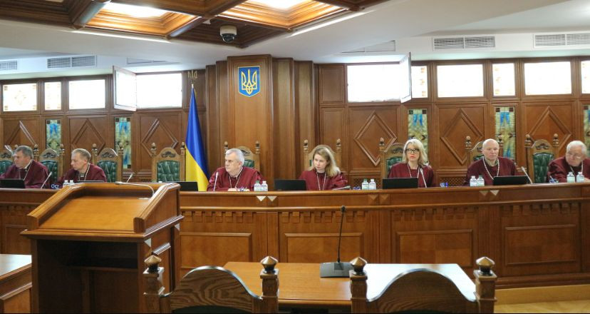 КСУ перевірить конституційність приписів щодо застосування прожиткового мінімуму як розрахункової величини для обчислення виплат