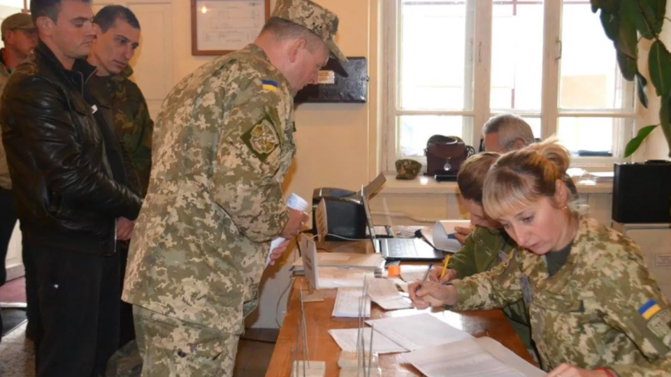 Не досяг мобілізаційного віку, але був мобілізований – адміністративний суд вирішив, що дії ТЦК були правомірними