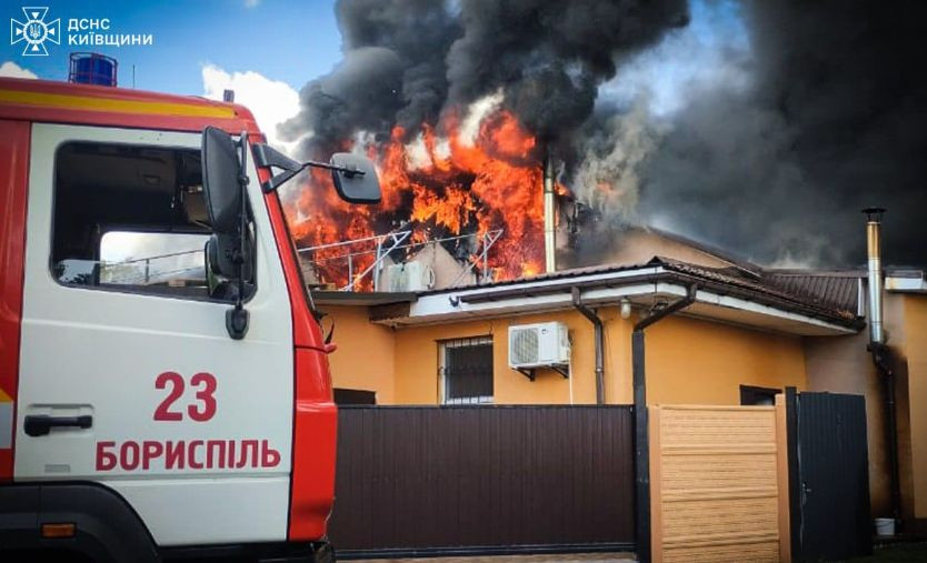 В Киевской области горела частная пекарня