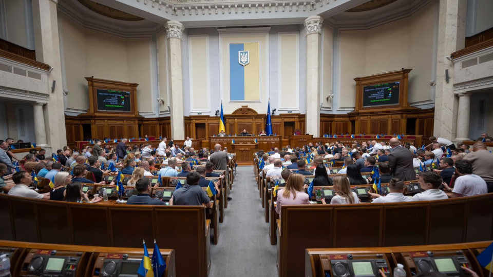 Військовий збір для громадян підвищать з 1,5% до 5%, а також запровадять економічне бронювання