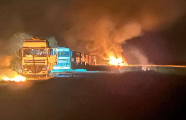 В Сумской области враг нанес ракетный удар по колонне зерновозов, фото