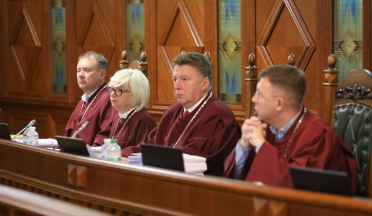 КСУ розглядає справу щодо підвищення пенсії пенсіонеру, який проживає на території радіоактивного забруднення