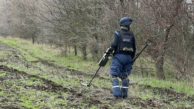 На Харківщині двоє чоловіків намагалися розібрати боєприпас, коли стався вибух