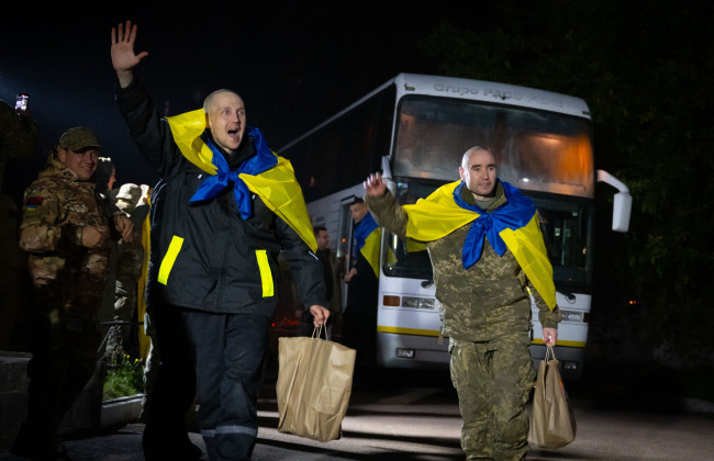 Украина вернула из российского плена 95 защитников, фото