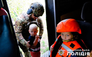 На Донетчине и Харьковщине расширили зону принудительной эвакуации детей и их семей