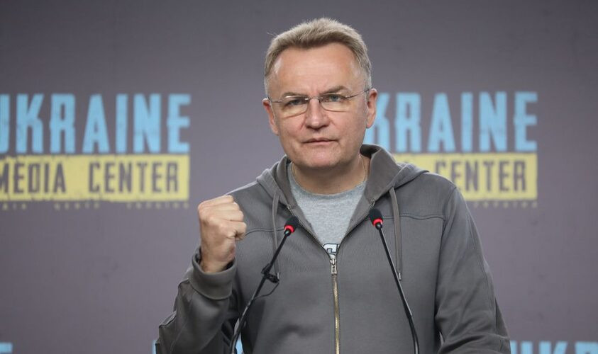 Мер Львова запропонував фінансову співпрацю громад для підтримки армії та місцевих потреб