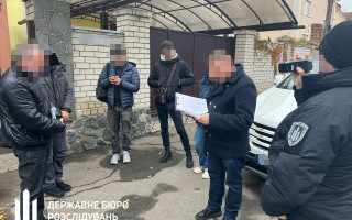 На Дніпропетровщині затримали колишніх керівників податкової, які завдали державі збитків на понад 56 мільйонів гривень