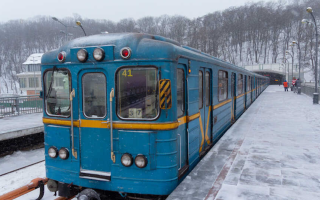 У Києві збільшать кількість поїздів метро — хочуть зменшити навантаження після повітряних тривог