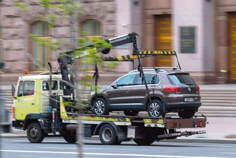 В Киеве расширили возможности для возвращения эвакуированного авто