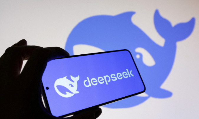 DeepSeek може передавати дані користувачів рекламодавцям та уряду Китаю