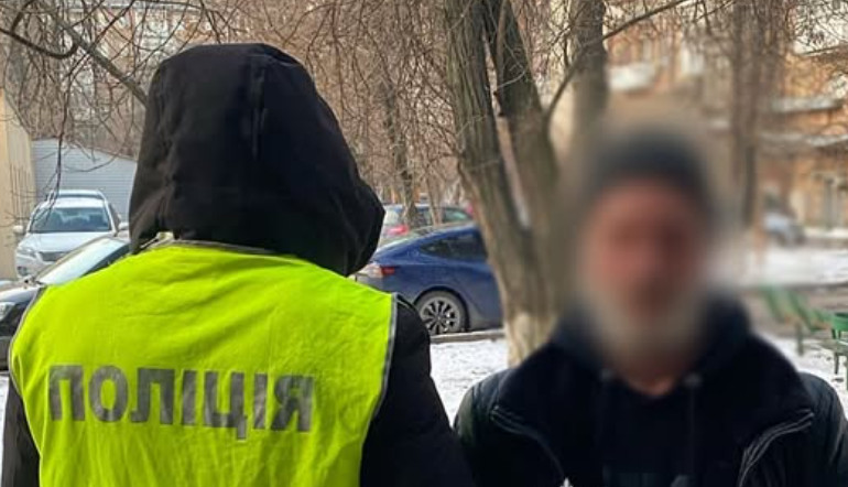 У Києві затримали чоловіка, який через помсту підпалив авто колишнього роботодавця