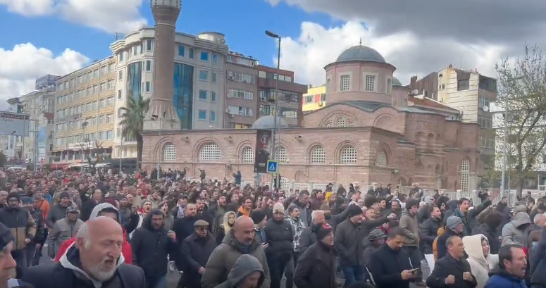 В Туреччині розпочались масштабні протести після затримання мера Стамбула Імамоглу, відео