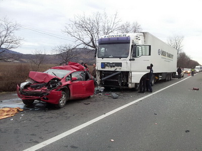 На трассе «Киев-Чоп» женщина попала под колеса двух автомобилей