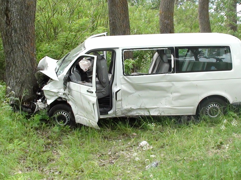 На Черниговщине в ДТП погибли 2 человека, еще 4 получили травмы