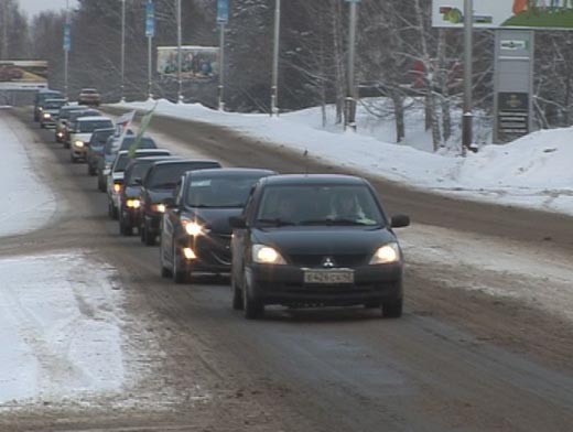 В Украине запретят ездить в колоннах более 5 авто