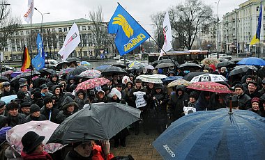 В Донецке возник конфликт между участниками митинга 