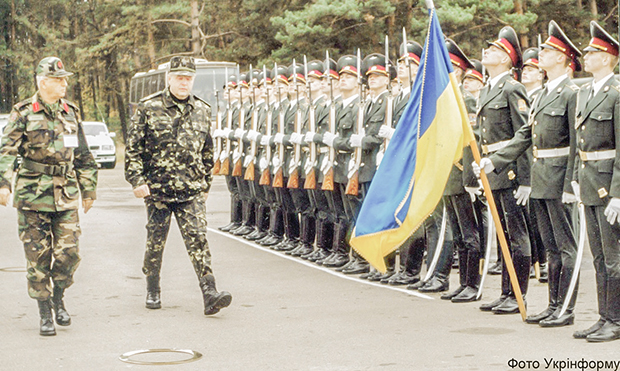 Парламент возродил Нацгвардию: кто и как будет защищать Украину?