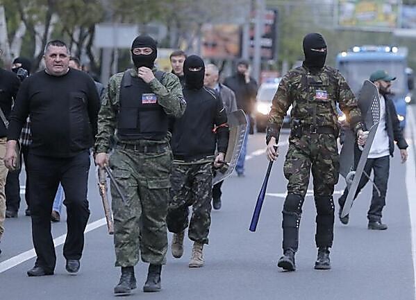 В зоне АТО разрешено превентивное задержание сепаратистов на срок свыше 72 часов. ВИДЕО