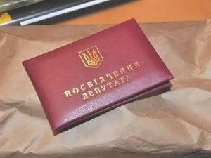 Межфракционных "перебежчиков" спикер предложил лишать мандатов