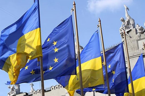 Еврокомиссия в этом месяце предложит отменить визы для украинцев