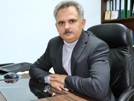 Требования к новым адвокатам, судьям, нотариусам несколько завышены, — судья Окружного админсуда Киева Р. Арсирий