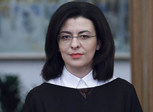 Стать судьей, адвокатом, нотариусом или прокурором можно будет после экзамена в ВУЗе, — О. Сыроид
