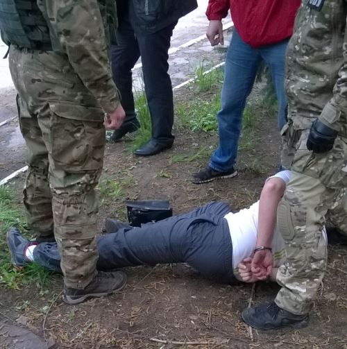 Под суд пойдет полицейский, который обманул мужчину на 75 тыс. грн