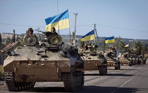 Рада приняла закон, разрешающий перекрывать дороги в случае военного положения